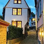 Casa vacanze Monschau-auszeit: Historisch Wohnen Direkt Am Bach *