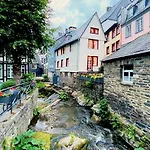 Monschau-auszeit: Historisch Wohnen Direkt Am Bach Monschau