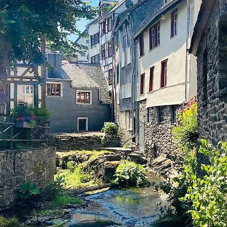 בית נופש Monschau-auszeit: Historisch Wohnen Direkt Am Bach *
