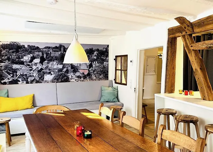 Vakantiehuis Monschau-auszeit: Historisch Wohnen Direkt Am Bach *