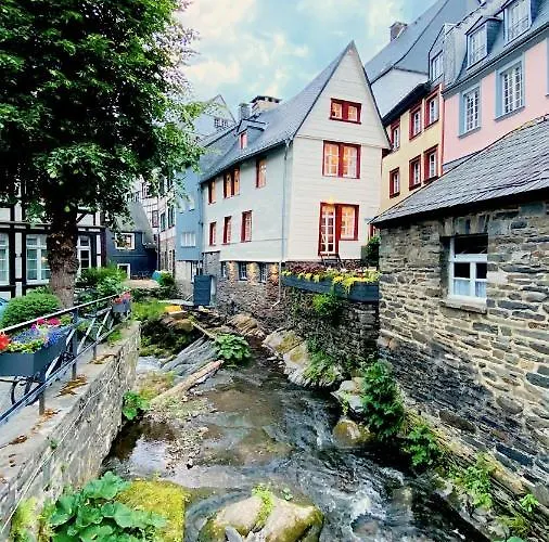 Monschau-auszeit: Historisch Wohnen Direkt Am Bach Monschau